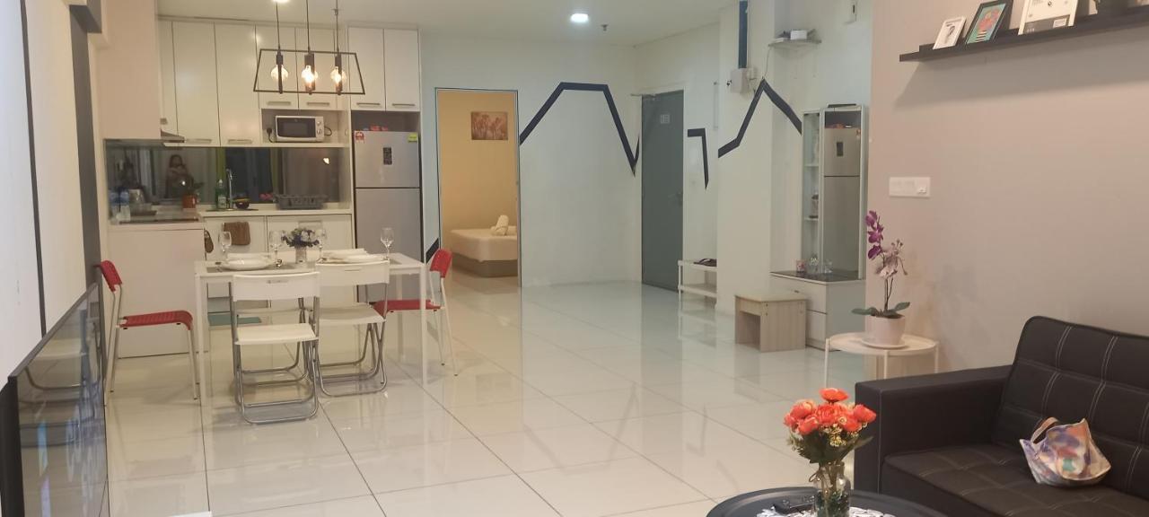 Cozy Two Bedroom At Mercu Summer Pangsapuri